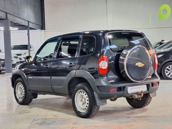 Chevrolet Niva I Рестайлинг с пробегом 2018 года, цена 675 000 рублей, 115347 км, внедорожник, Автокод Объявления