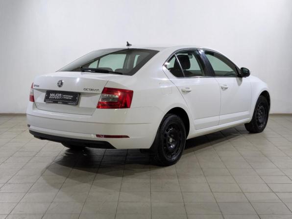 Skoda Octavia III (A7) Рестайлинг с пробегом 2020 года, цена 1 890 000 рублей, 80725 км, лифтбек, Автокод Объявления