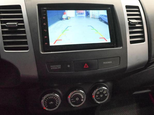 Mitsubishi Outlander II Рестайлинг с пробегом 2010 года, цена 1 050 000 рублей, 278250 км, внедорожник, Автокод Объявления