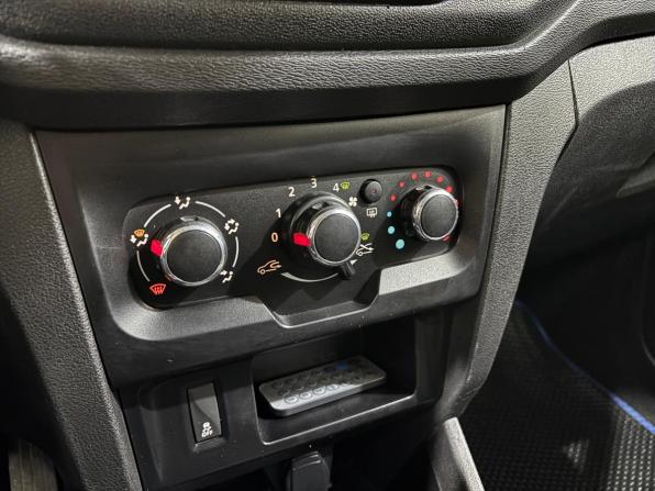 Lada (ВАЗ) XRAY I с пробегом 2018 года, цена 720 000 рублей, 138211 км, хэтчбек, Автокод Объявления