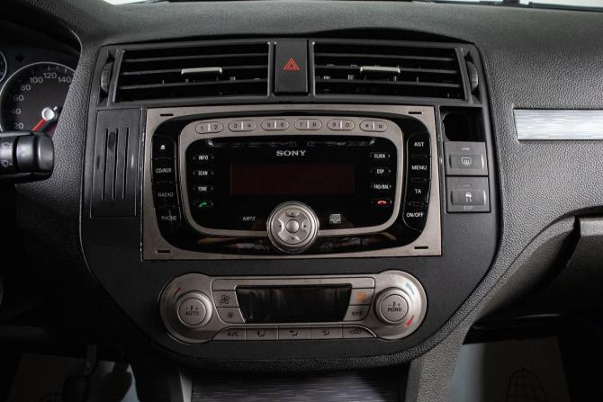 Ford C-MAX I Рестайлинг с пробегом 2007 года, цена 619 000 рублей, 248000 км, компактвэн, Автокод Объявления