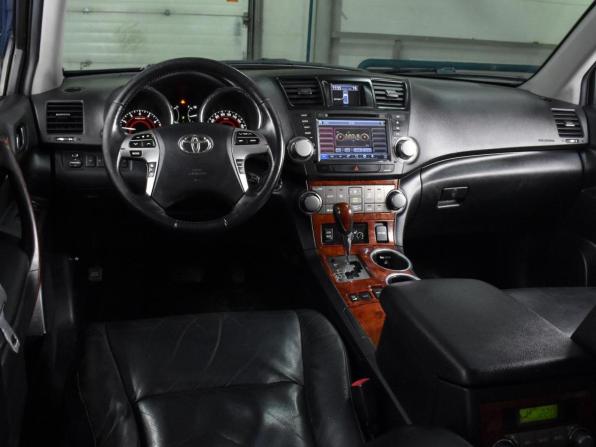 Toyota Highlander II (XU40) Рестайлинг с пробегом 2011 года, цена 1 619 000 рублей, 171994 км, внедорожник, Автокод Объявления