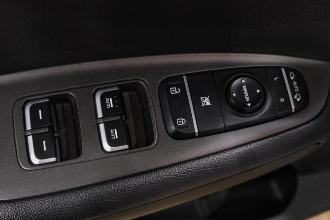 Kia Optima IV с пробегом 2017 года, цена 2 099 000 рублей, 86200 км, седан, Автокод Объявления