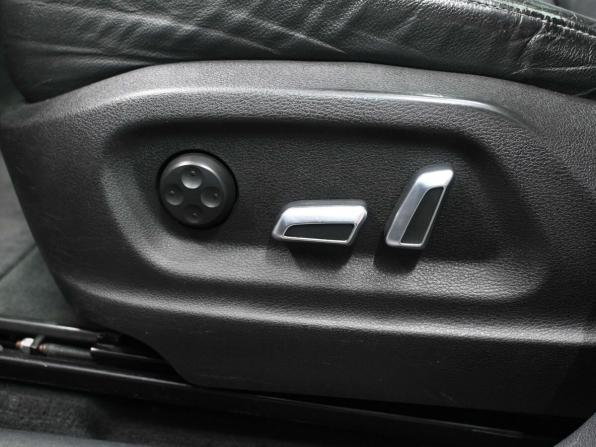 Audi Q5 I (8R) Рестайлинг с пробегом 2012 года, цена 2 129 900 рублей, 191000 км, внедорожник, Автокод Объявления