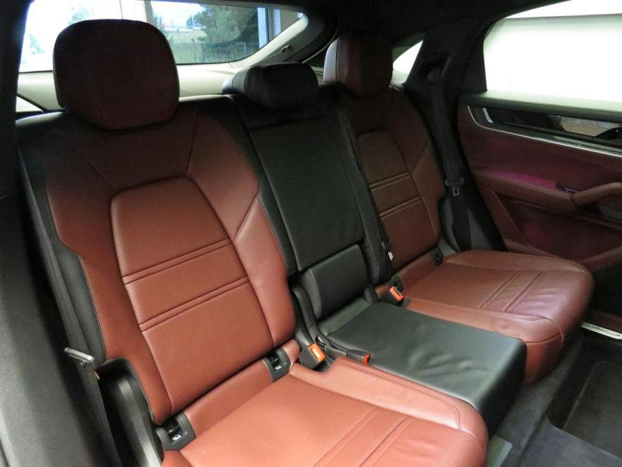 Porsche Cayenne III Рестайлинг Санкт-Петербург  - изображение 25