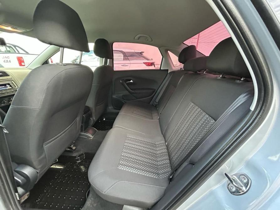 Volkswagen Polo V Рестайлинг Санкт-Петербург  - изображение 20