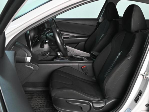 Hyundai Elantra VII (CN7) с пробегом 2021 года, цена 2 085 000 рублей, 77862 км, седан, Автокод Объявления