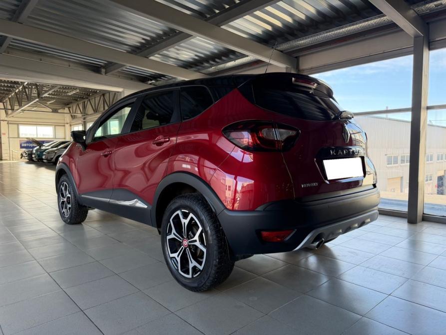 Renault Kaptur I Березовский  - изображение 4