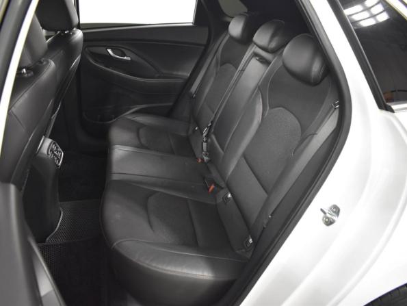 Hyundai i30 III с пробегом 2017 года, цена 1 199 900 рублей, 144276 км, хэтчбек, Автокод Объявления