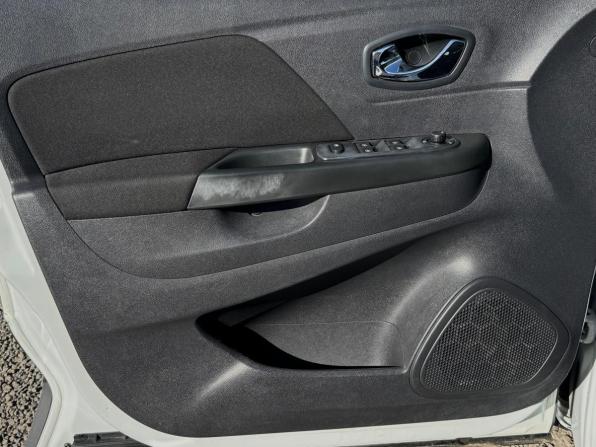 Renault Kaptur I с пробегом 2018 года, цена 1 050 000 рублей, 130500 км, внедорожник, Автокод Объявления
