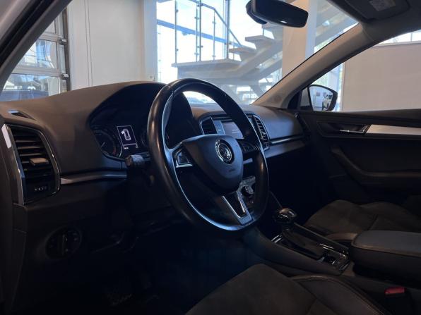 Skoda Karoq I с пробегом 2020 года, цена 2 718 000 рублей, 74618 км, внедорожник, Автокод Объявления