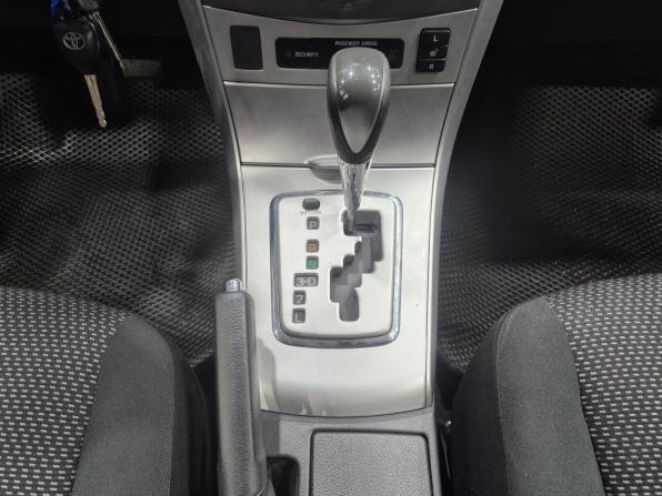 Toyota Corolla X (E140 E150) Рестайлинг с пробегом 2011 года, цена 993 000 рублей, 197700 км, седан, Автокод Объявления