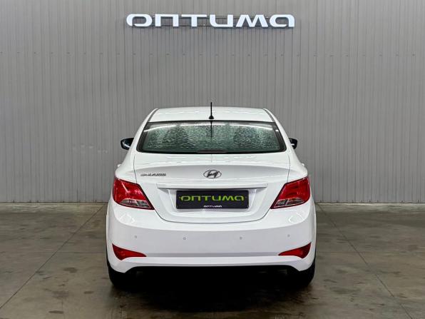 Hyundai Solaris I Рестайлинг с пробегом 2016 года, цена 1 147 000 рублей, 127924 км, седан, Автокод Объявления