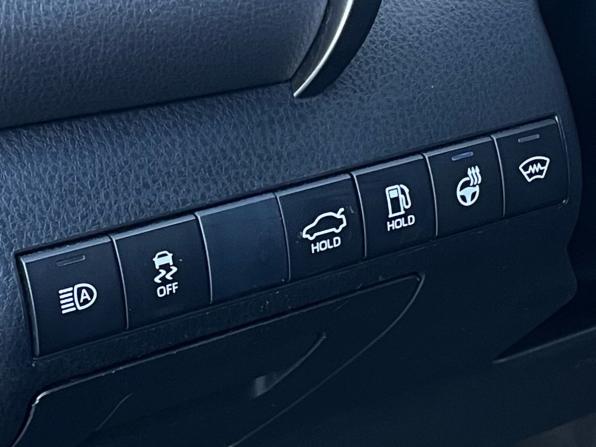 Toyota Camry VIII (XV70) с пробегом 2020 года, цена 2 390 000 рублей, 146000 км, седан, Автокод Объявления