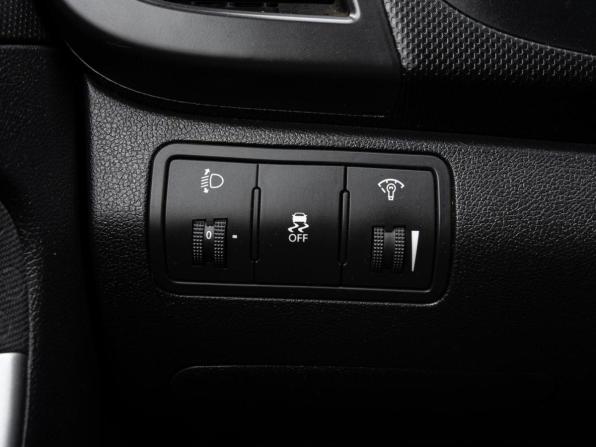 Hyundai Solaris I с пробегом 2011 года, цена 910 000 рублей, 295967 км, хэтчбек, Автокод Объявления