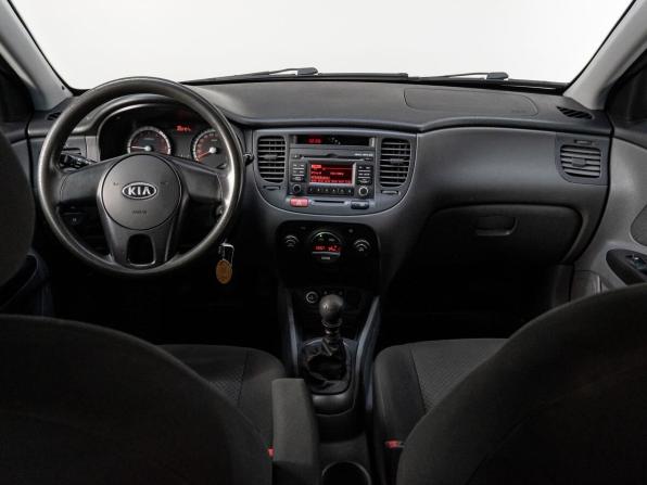 Kia Rio II Рестайлинг с пробегом 2010 года, цена 550 000 рублей, 203707 км, седан, Автокод Объявления