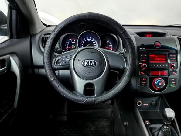 Kia Cerato II с пробегом 2011 года, цена 649 000 рублей, 220977 км, купе, Автокод Объявления