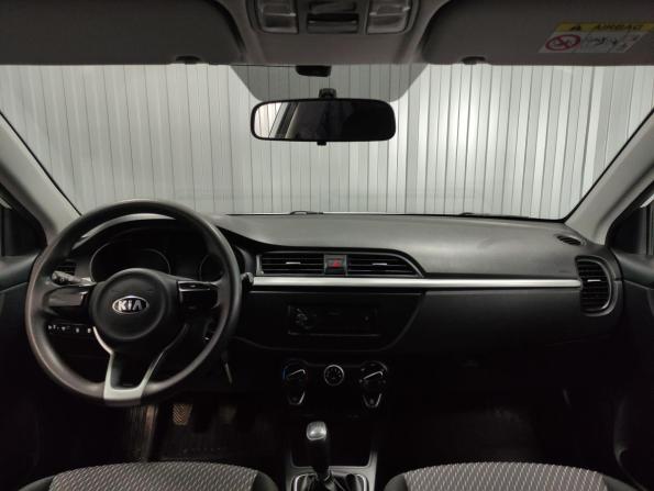 Kia Rio IV с пробегом 2018 года, цена 900 000 рублей, 48500 км, седан, Автокод Объявления