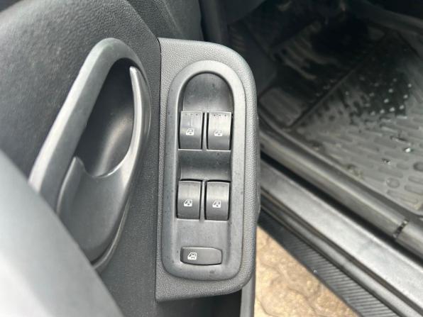 Renault Duster I с пробегом 2012 года, цена 644 000 рублей, 275593 км, внедорожник, Автокод Объявления