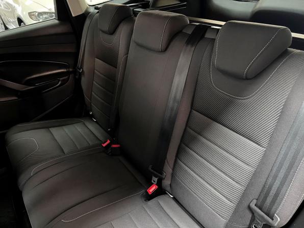 Ford Kuga II с пробегом 2013 года, цена 1 195 000 рублей, 169911 км, внедорожник, Автокод Объявления