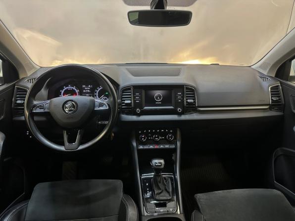 Skoda Karoq I с пробегом 2020 года, цена 1 320 000 рублей, 274977 км, внедорожник, Автокод Объявления