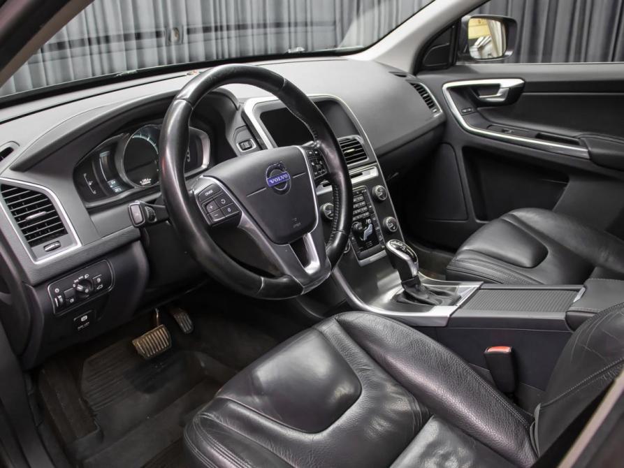 Volvo XC60 I Москва  - изображение 16