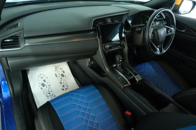 Honda Civic X Рестайлинг с пробегом 2019 года, цена 2 499 000 рублей, 48000 км, хэтчбек, Автокод Объявления