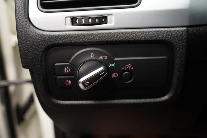 Volkswagen Touareg II с пробегом 2011 года, цена 2 199 000 рублей, 219984 км, внедорожник, Автокод Объявления