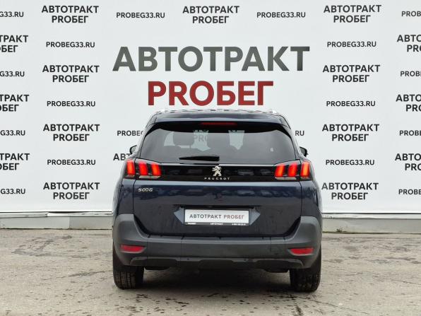 Peugeot 5008 II с пробегом 2018 года, цена 1 675 000 рублей, 165332 км, внедорожник, Автокод Объявления