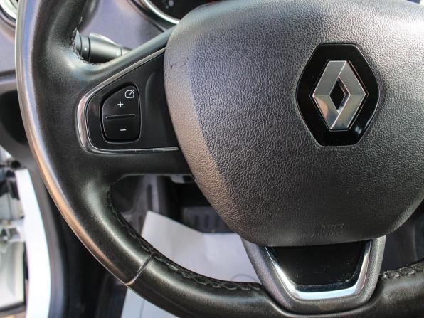 Renault Kaptur I с пробегом 2019 года, цена 898 700 рублей, 106229 км, внедорожник, Автокод Объявления
