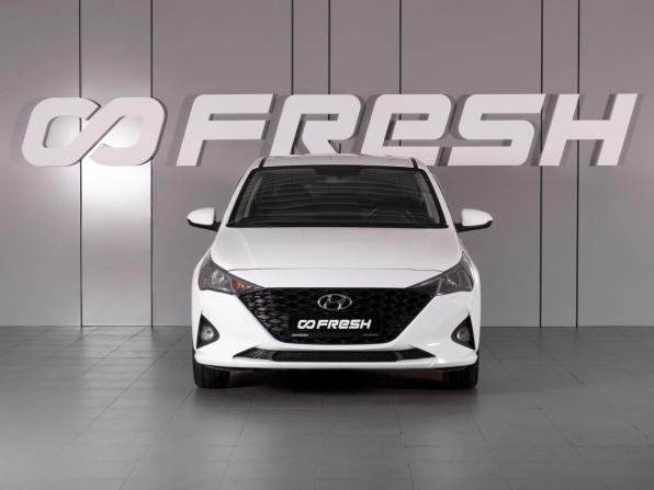 Hyundai Solaris II с пробегом 2020 года, цена 1 595 000 рублей, 101474 км, седан, Автокод Объявления