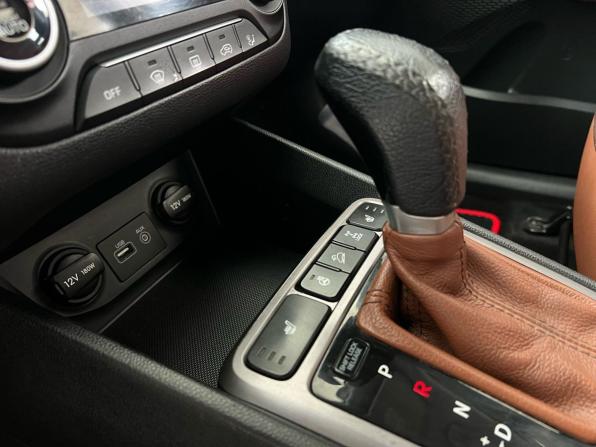 Hyundai Creta I с пробегом 2016 года, цена 1 699 000 рублей, 125117 км, внедорожник, Автокод Объявления