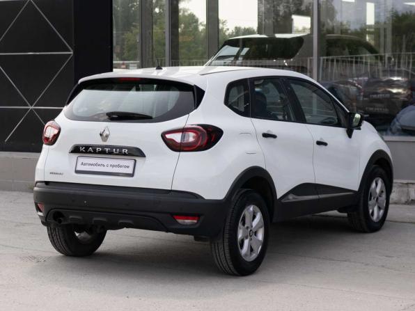 Renault Kaptur I с пробегом 2017 года, цена 980 000 рублей, 129859 км, внедорожник, Автокод Объявления