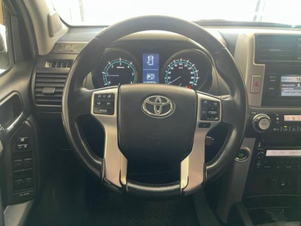 Toyota Land Cruiser Prado 150 Series с пробегом 2012 года, цена 2 462 000 рублей, 358593 км, внедорожник, Автокод Объявления