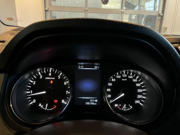 Nissan Qashqai II с пробегом 2015 года, цена 1 516 000 рублей, 198194 км, внедорожник, Автокод Объявления
