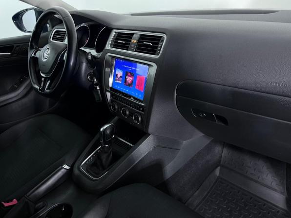 Volkswagen Jetta VI Рестайлинг с пробегом 2017 года, цена 1 330 000 рублей, 120803 км, седан, Автокод Объявления