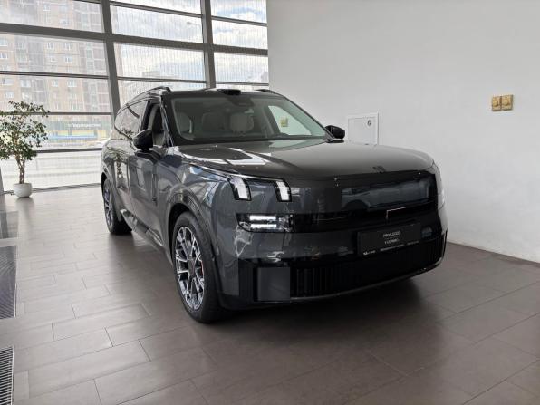 Lynk &amp; Co 900 с пробегом 2026 года, цена 8 350 000 рублей, 45 км, внедорожник, Автокод Объявления