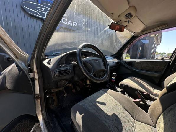 Chevrolet Niva I с пробегом 2003 года, цена 169 000 рублей, 269000 км, внедорожник, Автокод Объявления