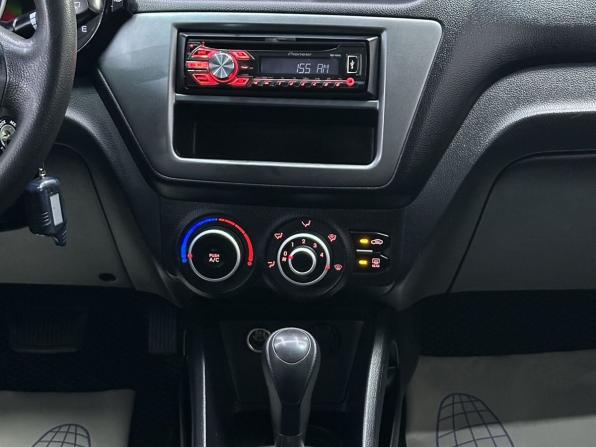 Kia Rio III с пробегом 2013 года, цена 885 000 рублей, 187477 км, седан, Автокод Объявления