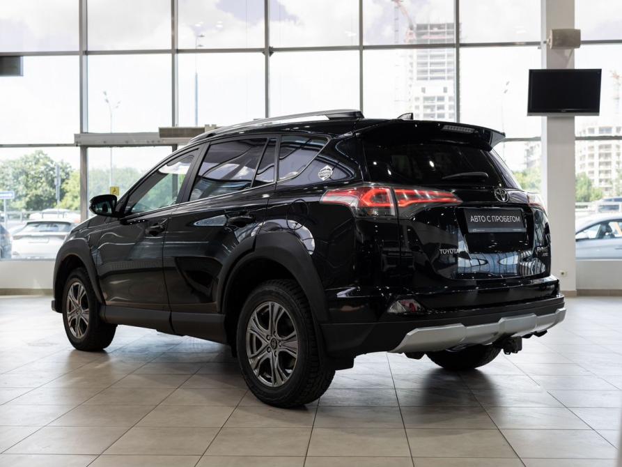 Toyota RAV4 IV (XA40) Рестайлинг Москва  - изображение 3