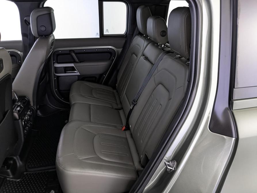 Land Rover Defender II Москва  - изображение 18