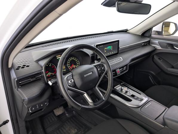 Haval Jolion I с пробегом 2023 года, цена 1 790 000 рублей, 42298 км, внедорожник, Автокод Объявления