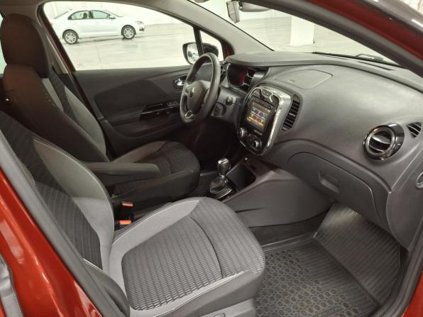 Renault Kaptur I с пробегом 2019 года, цена 1 475 000 рублей, 78636 км, внедорожник, Автокод Объявления
