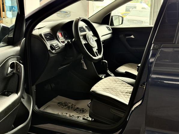Volkswagen Polo V с пробегом 2013 года, цена 734 000 рублей, 190000 км, седан, Автокод Объявления