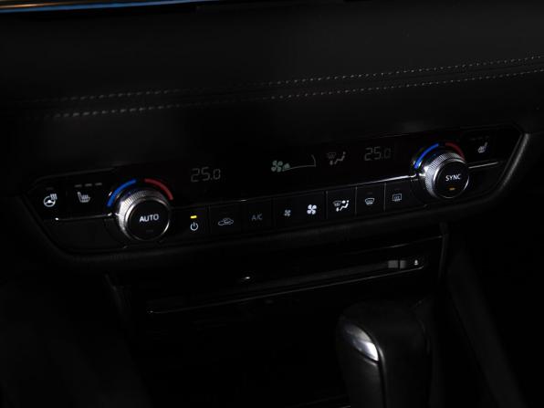 Mazda 6 III (GJ) Рестайлинг 2 с пробегом 2019 года, цена 1 898 000 рублей, 186000 км, седан, Автокод Объявления