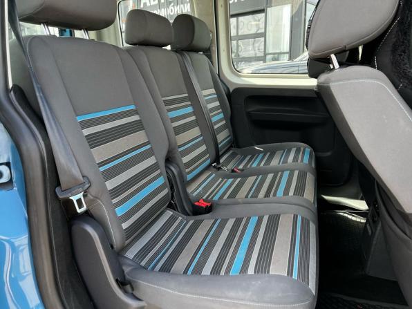 Volkswagen Caddy III Рестайлинг с пробегом 2011 года, цена 899 999 рублей, 234775 км, компактвэн, Автокод Объявления