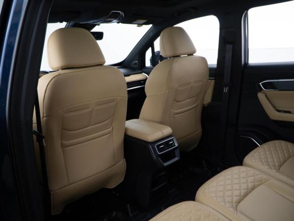 Geely Haoyue L I с пробегом 2023 года, цена 3 099 050 рублей, 10840 км, внедорожник, Автокод Объявления