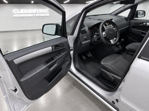 Opel Zafira B Рестайлинг с пробегом 2013 года, цена 780 500 рублей, 131658 км, минивэн, Автокод Объявления