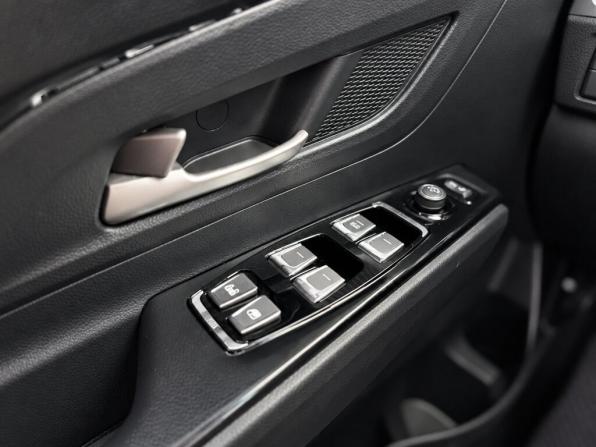 SsangYong Korando IV с пробегом 2021 года, цена 2 099 000 рублей, 77500 км, внедорожник, Автокод Объявления