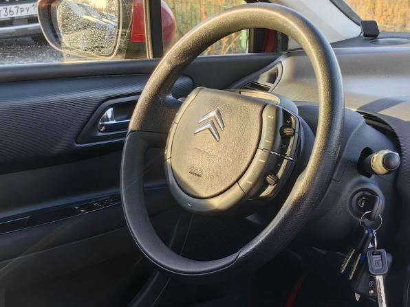 Citroen C4 I Рестайлинг с пробегом 2009 года, цена 389 000 рублей, 150000 км, хэтчбек, Автокод Объявления